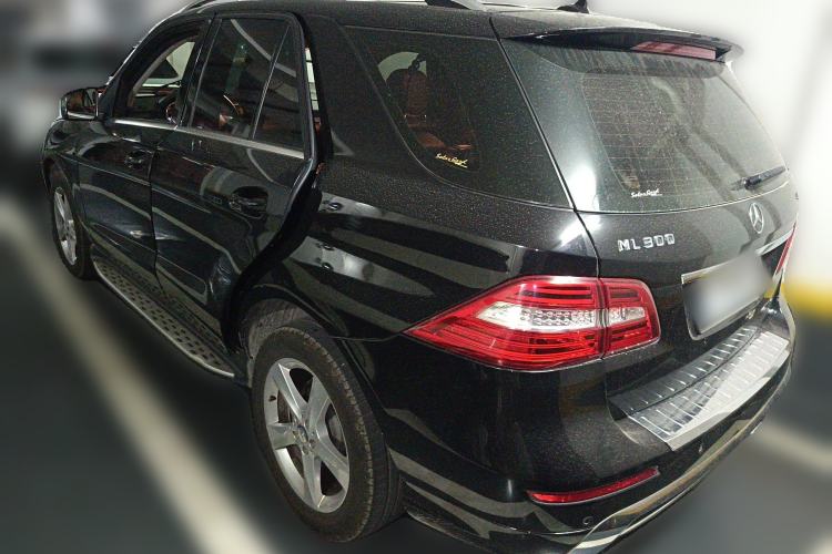Used Mercedes-Benz M-Class 2012 ML 300 Rear Left 45 Deg