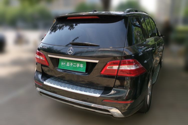 Used Mercedes-Benz M-Class 2012 ML 350 Luxury Edition Rear Right 45 Deg