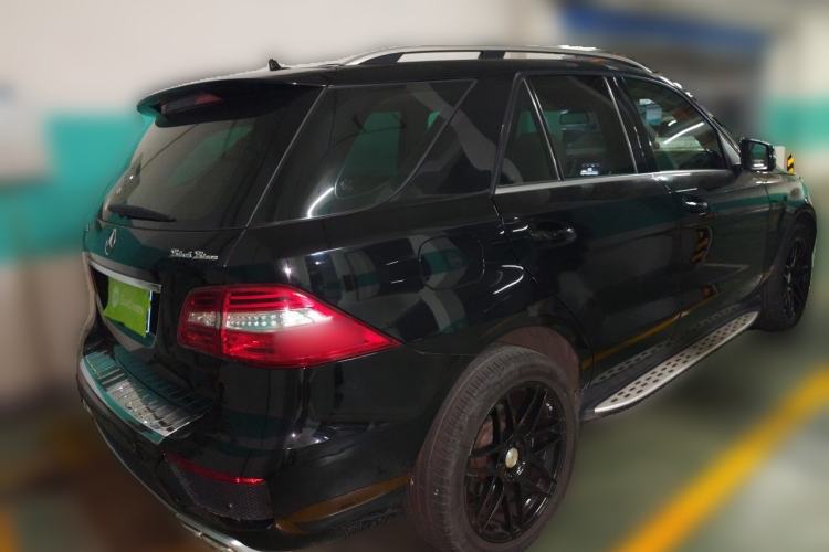 Used Mercedes-Benz M-Class 2012 ML 300 Rear Right 45 Deg