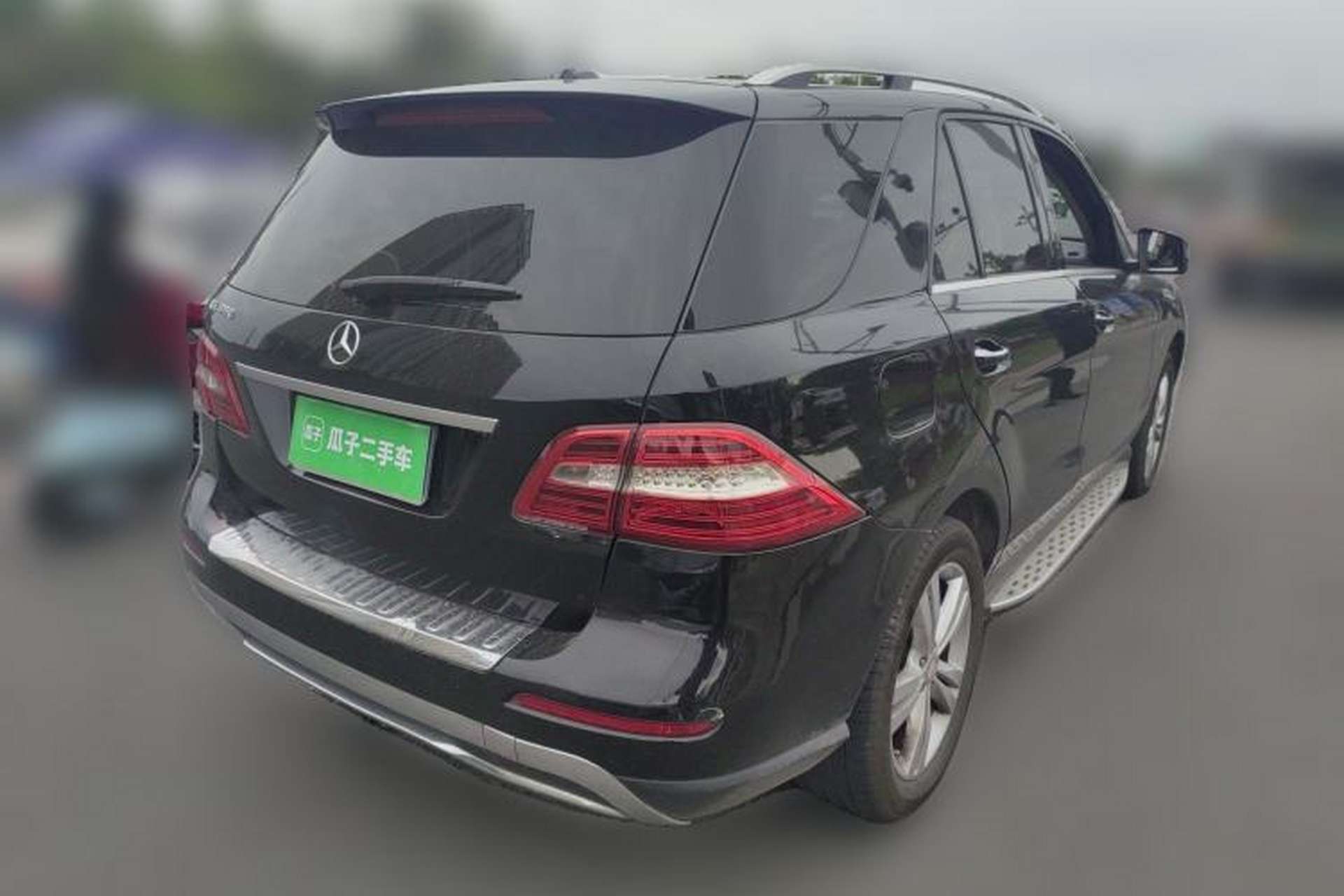 Used Mercedes-Benz M-Class  Rear Right 45 Deg