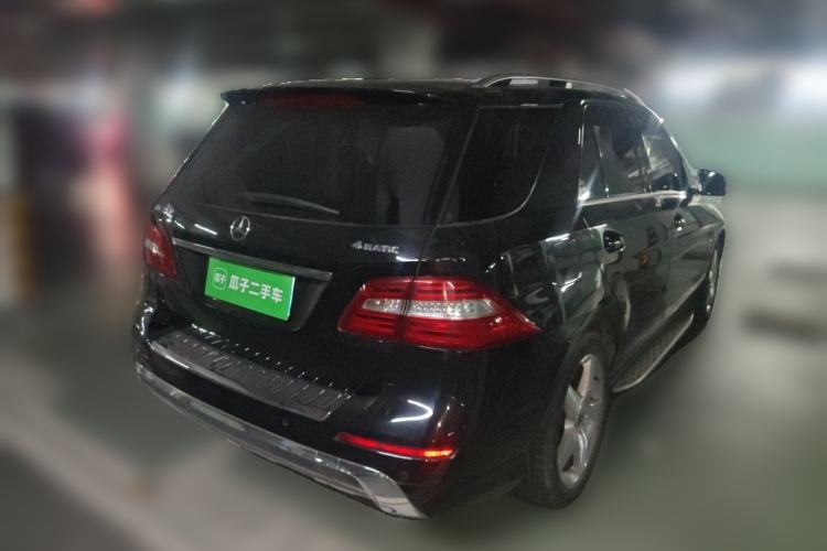 Used Mercedes-Benz M-Class 2012 ML 350 Luxury Edition Rear Right 45 Deg