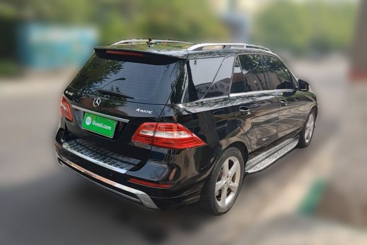 Used Mercedes-Benz M-Class  Rear Right 45 Deg