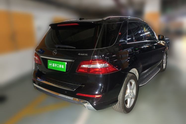 Used Mercedes-Benz M-Class 2012 ML 350 Luxury Edition Rear Right 45 Deg