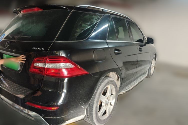 Used Mercedes-Benz M-Class 2012 ML 350 Sport Edition Rear Right 45 Deg