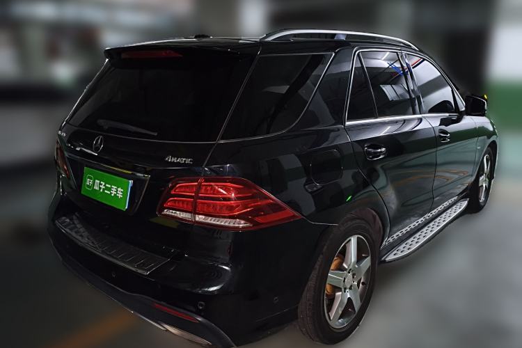 Used Mercedes-Benz M-Class 2012 ML 350 Luxury Edition Rear Right 45 Deg
