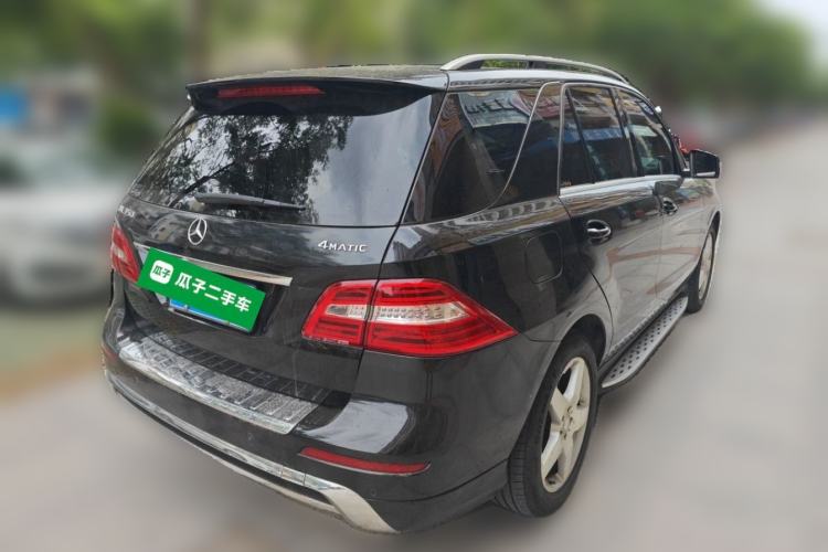 Used Mercedes-Benz M-Class 2012 ML 350 Sport Edition Rear Right 45 Deg