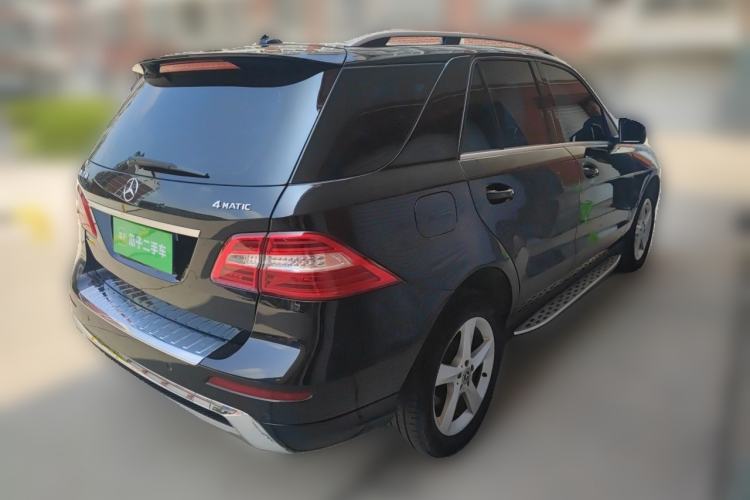 Used Mercedes-Benz M-Class 2012 ML 350 Sport Edition Rear Right 45 Deg