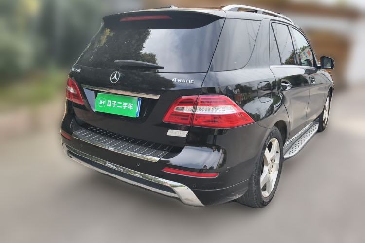 Used Mercedes-Benz M-Class 2012 ML 350 Luxury Edition Rear Right 45 Deg