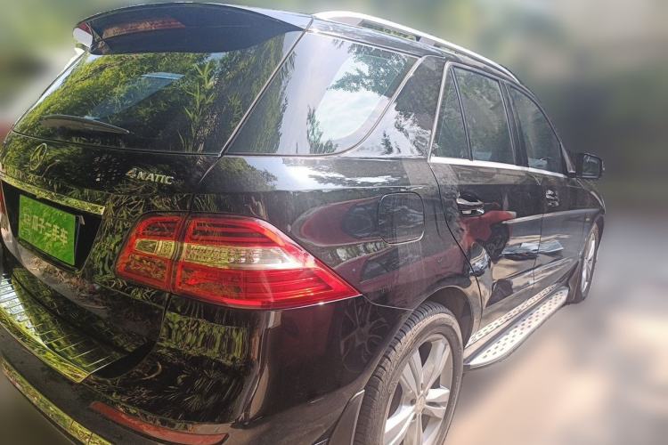 Used Mercedes-Benz M-Class 2012 ML 350 Sport Edition Rear Right 45 Deg