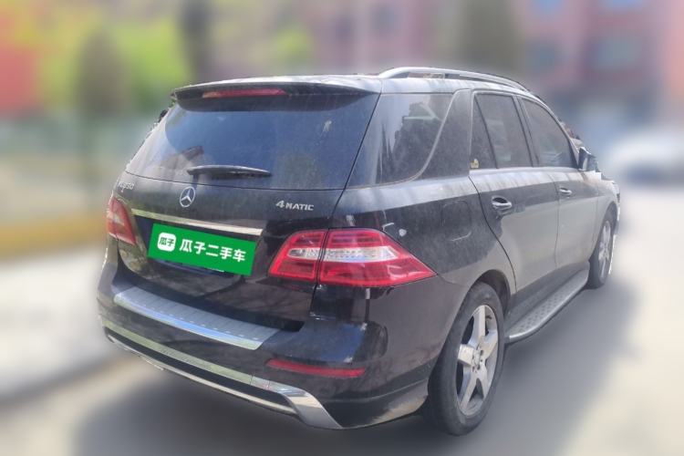 Used Mercedes-Benz M-Class 2012 ML 350 Luxury Edition Rear Right 45 Deg