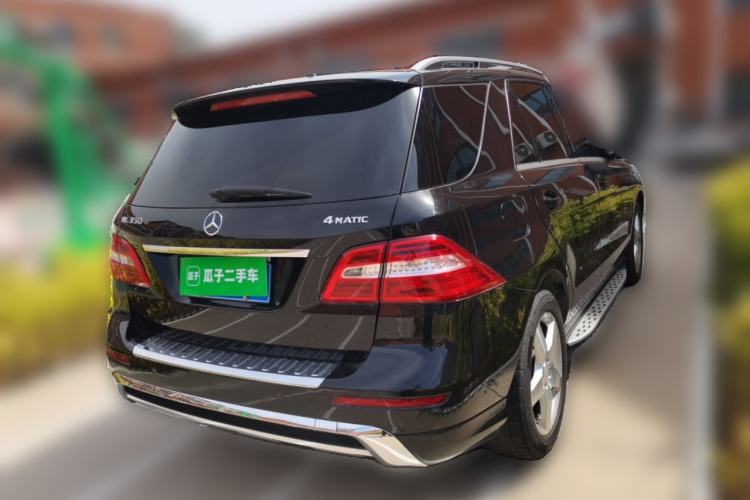 Used Mercedes-Benz M-Class 2012 ML 350 Luxury Edition Rear Right 45 Deg