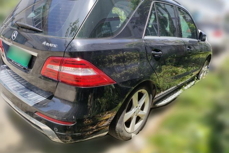 Used Mercedes-Benz M-Class 2012 ML 350 Sport Edition Rear Right 45 Deg