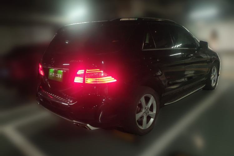 Used Mercedes-Benz M-Class 2012 ML 300 Rear Right 45 Deg