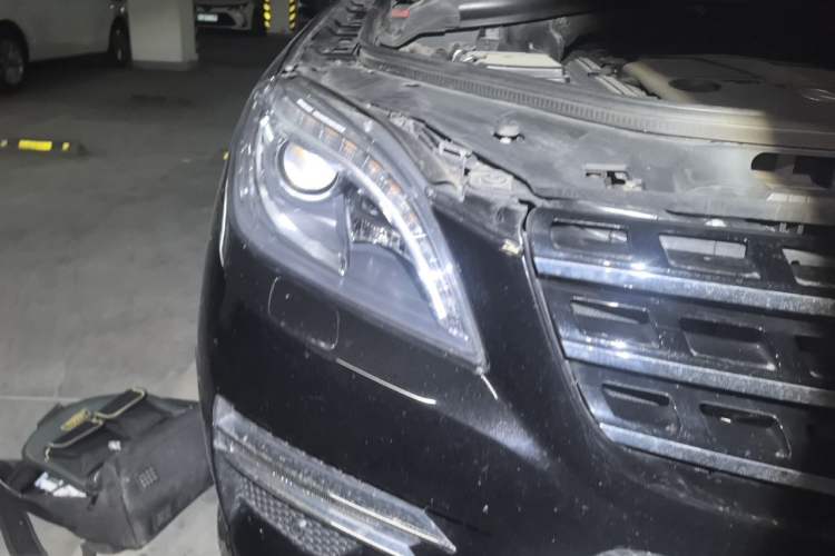 Used Mercedes-Benz M-Class 2012 ML 300 Right Front Headlight