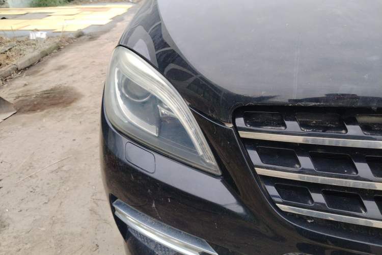 Used Mercedes-Benz M-Class 2012 ML 350 Sport Edition Right Front Headlight