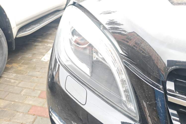 Used Mercedes-Benz M-Class 2012 ML 350 Luxury Edition Right Front Headlight