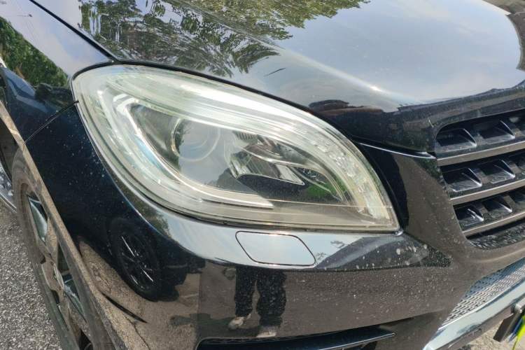 Used Mercedes-Benz M-Class 2012 ML 350 Luxury Edition Right Front Headlight