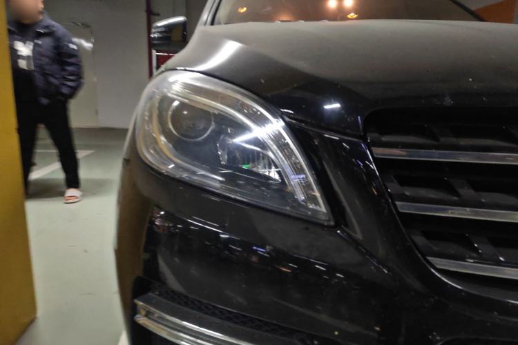 Used Mercedes-Benz M-Class 2012 ML 300 Right Front Headlight