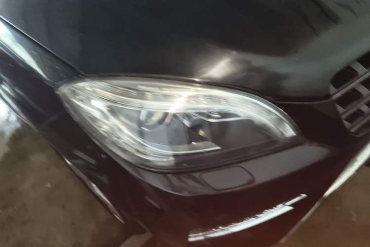 Used Mercedes-Benz M-Class 2012 ML 350 Luxury Edition Right Front Headlight