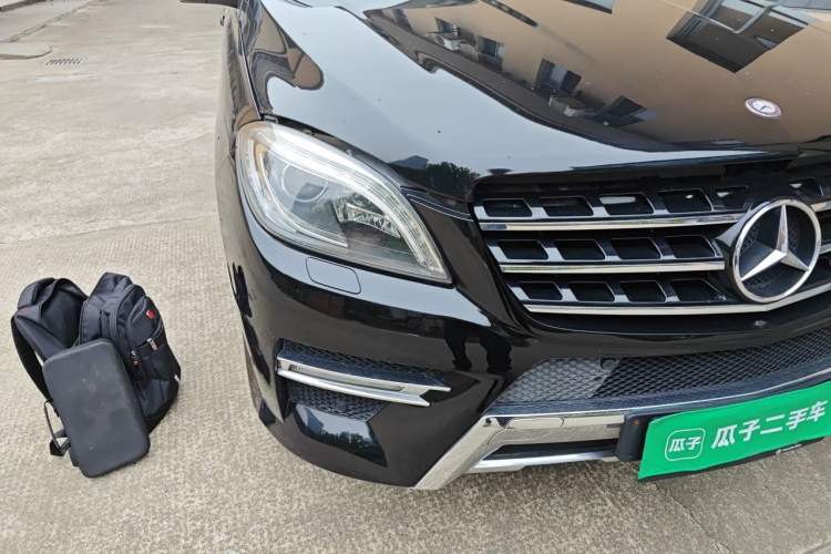 Used Mercedes-Benz M-Class 2012 ML 350 Luxury Edition Right Front Headlight