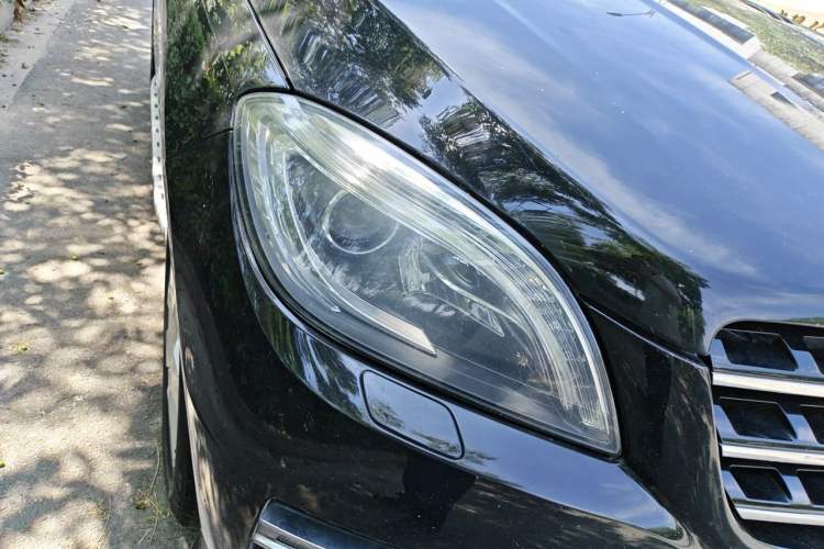 Used Mercedes-Benz M-Class 2012 ML 350 Sport Edition Right Front Headlight