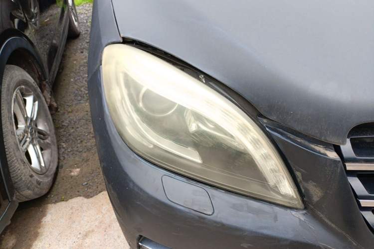 Used Mercedes-Benz M-Class 2012 ML 350 Luxury Edition Right Front Headlight