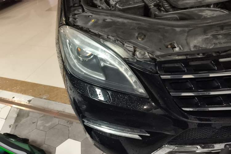 Used Mercedes-Benz M-Class 2012 ML 350 Sport Edition Right Front Headlight