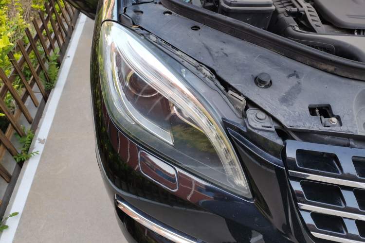 Used Mercedes-Benz M-Class 2012 ML 350 Luxury Edition Right Front Headlight