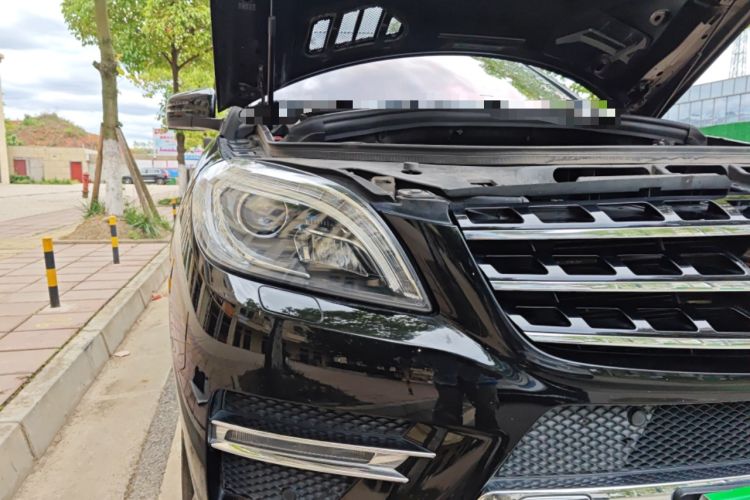 Used Mercedes-Benz M-Class 2012 ML 350 Luxury Edition Right Front Headlight