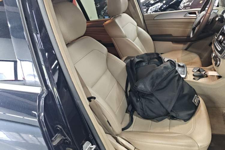 Used Mercedes-Benz M-Class 2012 ML 300 Right Front Seat