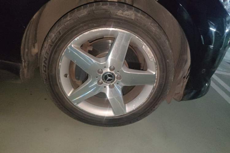 Used Mercedes-Benz M-Class 2012 ML 350 Luxury Edition Right Front Wheel Hub