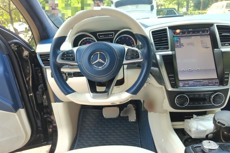 Used Mercedes-Benz M-Class 2012 ML 300 Steering Wheel