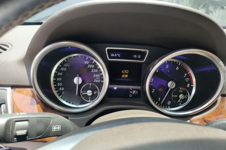Used Mercedes-Benz M-Class 2012 ML 350 Sport Edition Steering Wheel