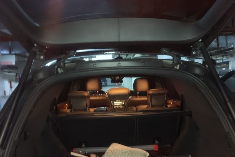 Used Mercedes-Benz M-Class 2012 ML 350 Luxury Edition Trunk