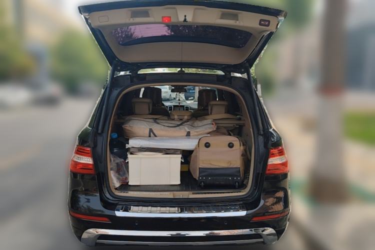Used Mercedes-Benz M-Class  Trunk