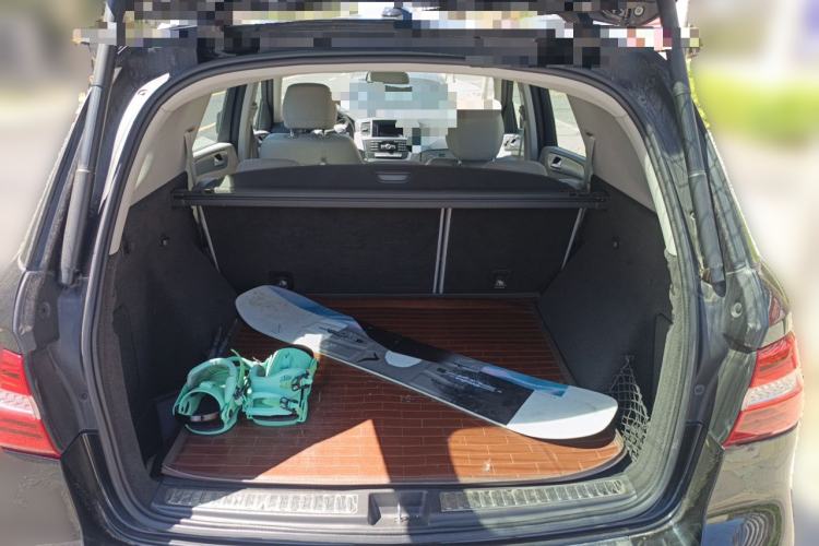 Used Mercedes-Benz M-Class 2012 ML 300 Trunk