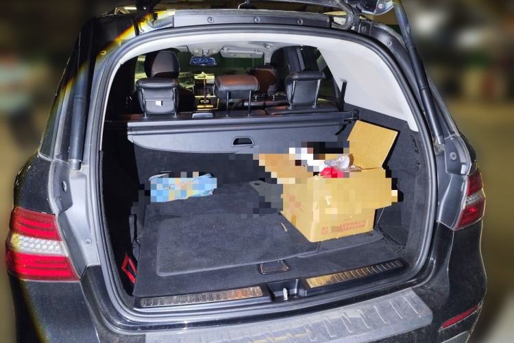 Used Mercedes-Benz M-Class  Trunk