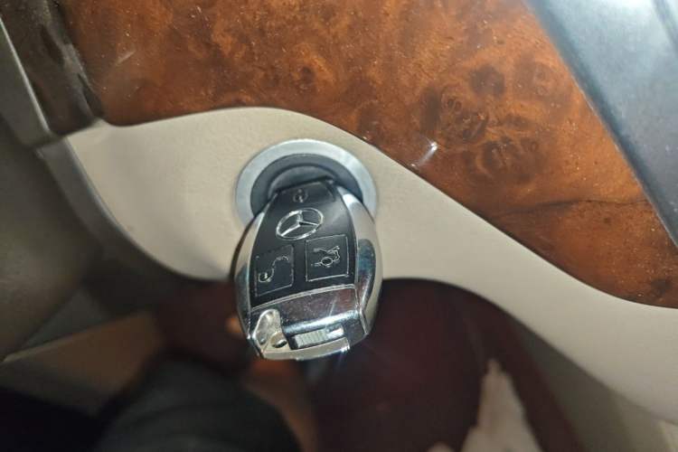 Used Mercedes-Benz M-Class 2012 ML 350 Luxury Edition Vehicle Key
