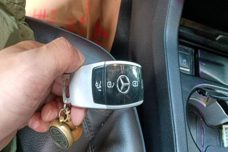 Used Mercedes-Benz M-Class 2012 ML 350 Sport Edition Vehicle Key
