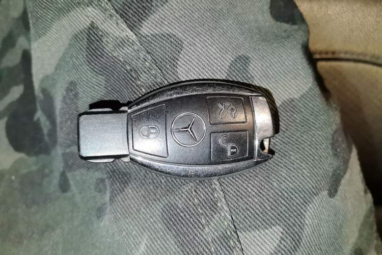 Used Mercedes-Benz M-Class 2012 ML 350 Sport Edition Vehicle Key
