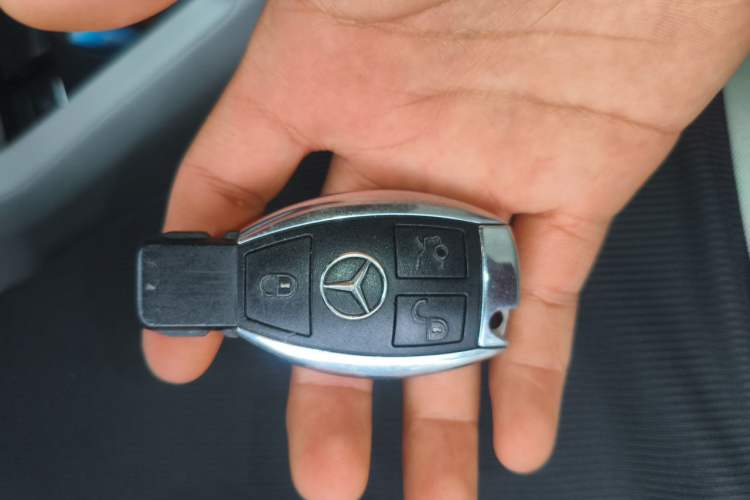 Used Mercedes-Benz M-Class 2012 ML 350 Sport Edition Vehicle Key