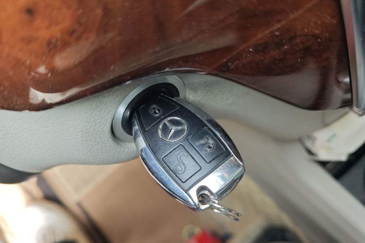 Used Mercedes-Benz M-Class 2012 ML 350 Sport Edition Vehicle Key