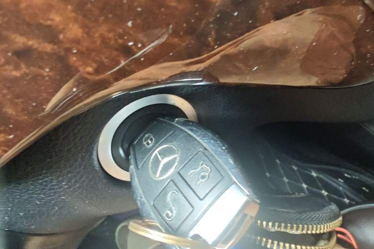 Used Mercedes-Benz M-Class 2012 ML 350 Sport Edition Vehicle Key