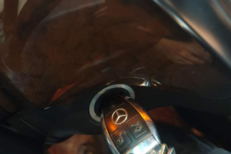 Used Mercedes-Benz M-Class 2012 ML 350 Luxury Edition Vehicle Key
