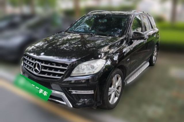 Ojetý Mercedes-Benz M-Class 2012 ML 350 Sport Edition