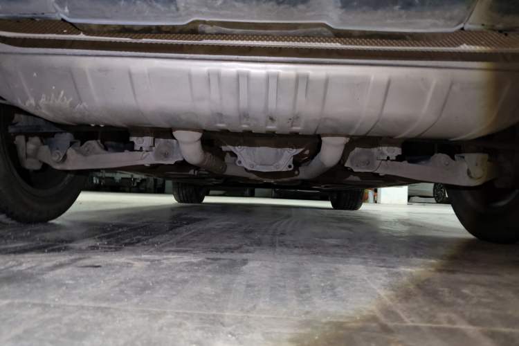 Used Mercedes-Benz M-Class 2012 ML 350 Sport Edition Chassis Rear