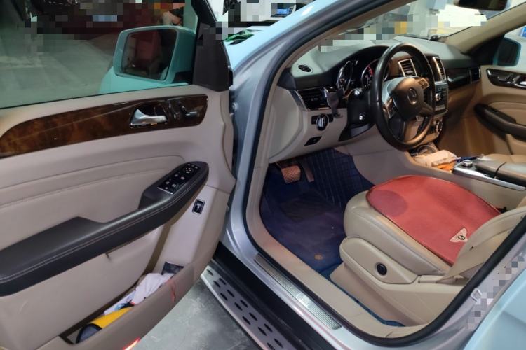 Used Mercedes-Benz M-Class 2012 ML 350 Sport Edition Driver Seat