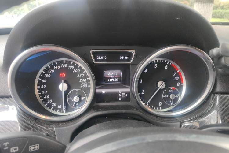 Used Mercedes-Benz M-Class 2012 ML 300 Instrument Cluster