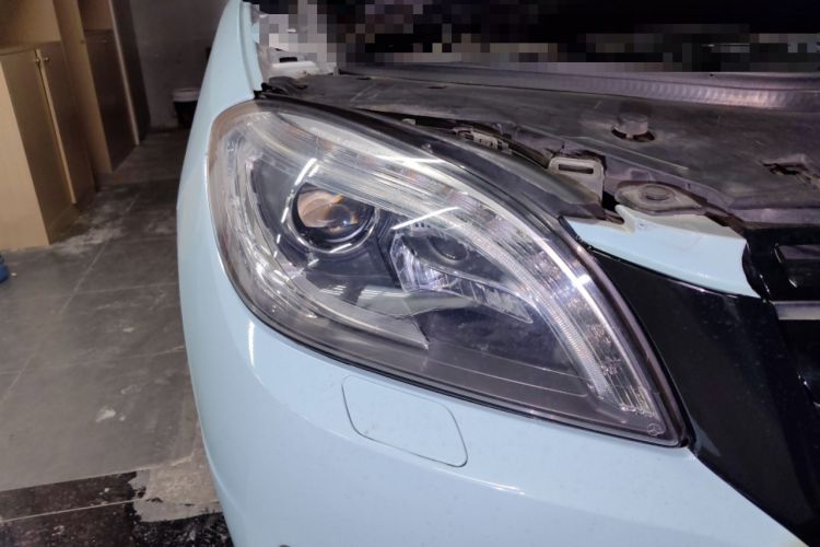 Used Mercedes-Benz M-Class 2012 ML 350 Sport Edition Right Front Headlight