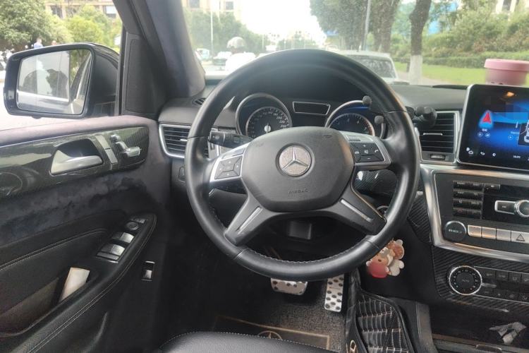 Used Mercedes-Benz M-Class 2012 ML 300 Steering Wheel